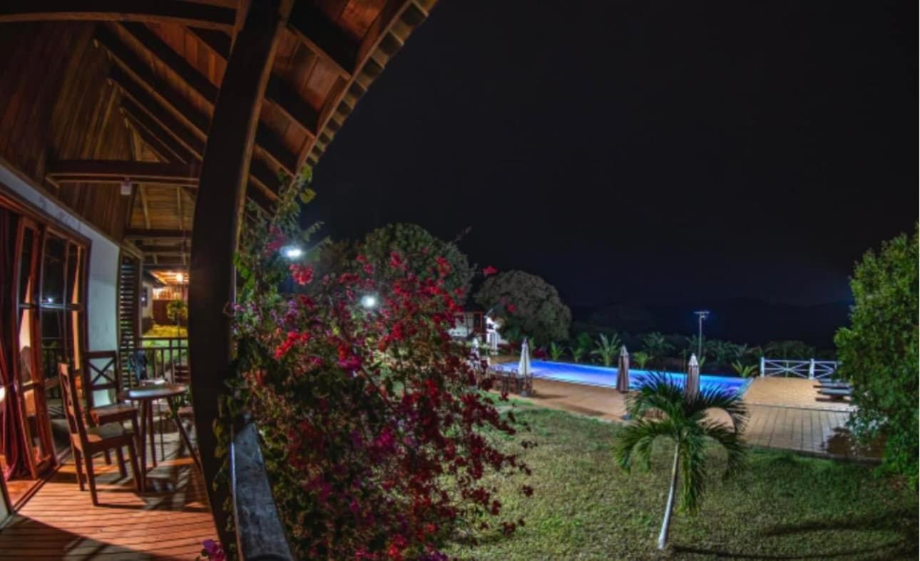 Ratanakiri Paradise Hotel & Restaurant Banlung Luaran gambar