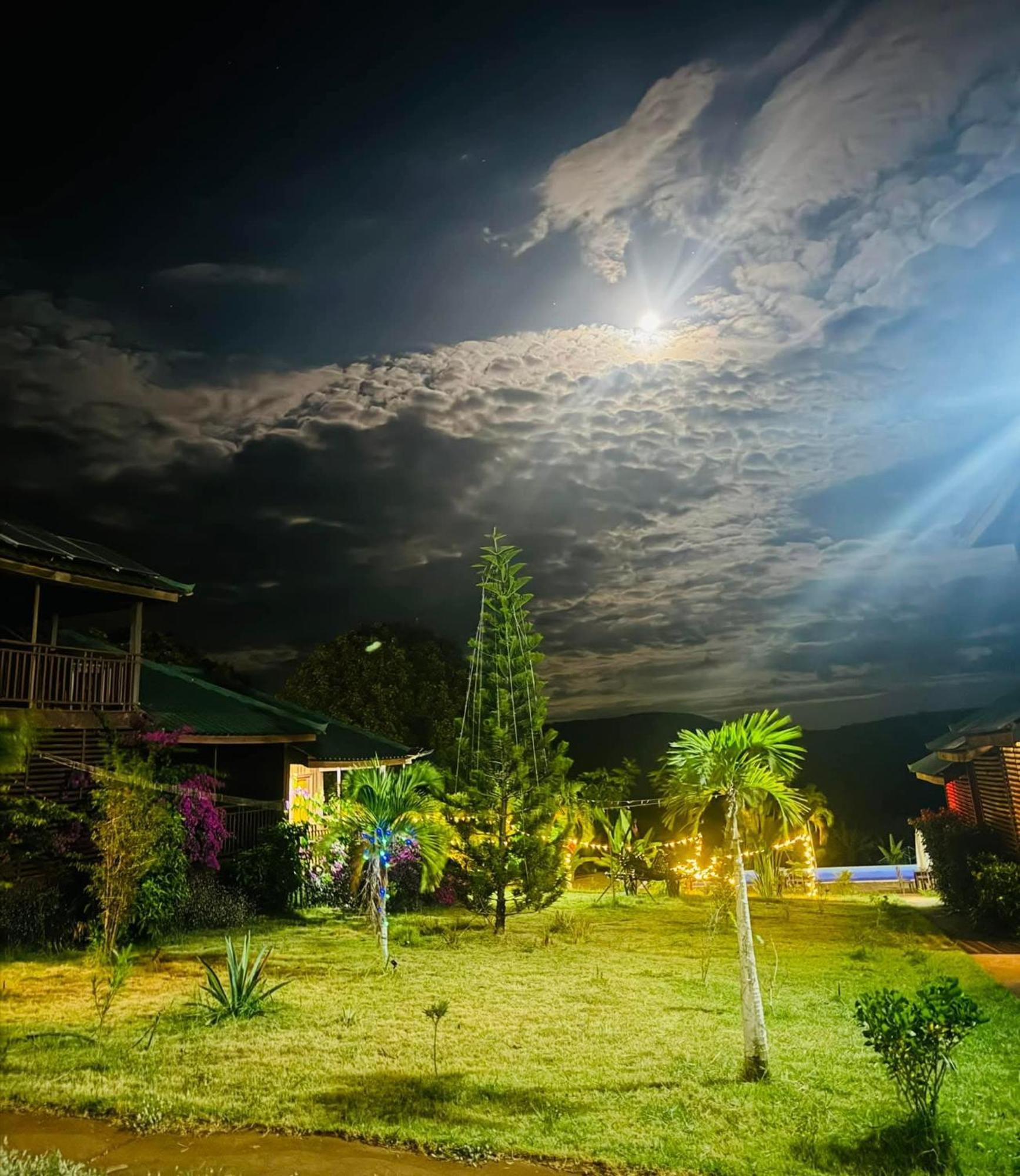 Ratanakiri Paradise Hotel & Restaurant Banlung Luaran gambar