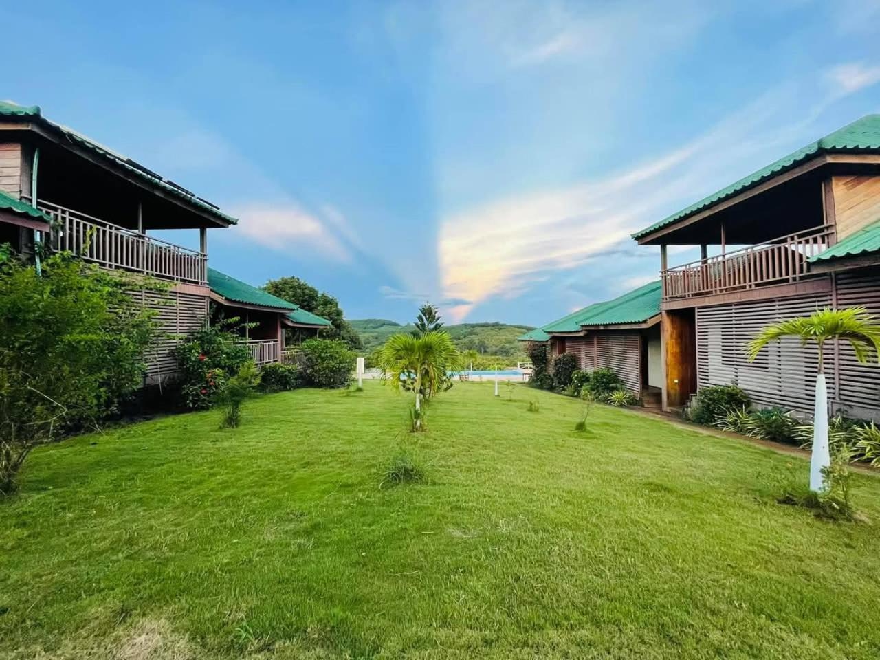 Ratanakiri Paradise Hotel & Restaurant Banlung Luaran gambar